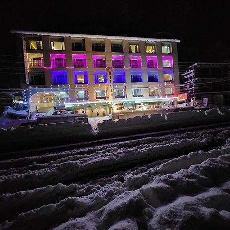 Hotel Neelam Manali Near Volvo Bus Stand Manali Eksteriør billede